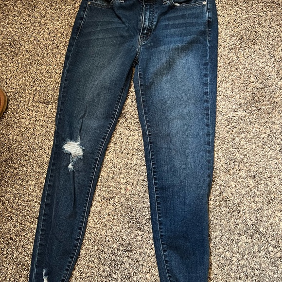 Kancan jeans size 9, distressed frayed ends. - Picture 3 of 6